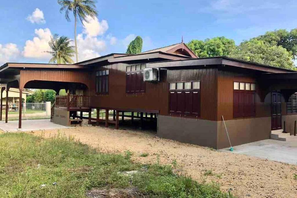 De Rhumaa Homestay Kuala Terengganu Exteriör bild